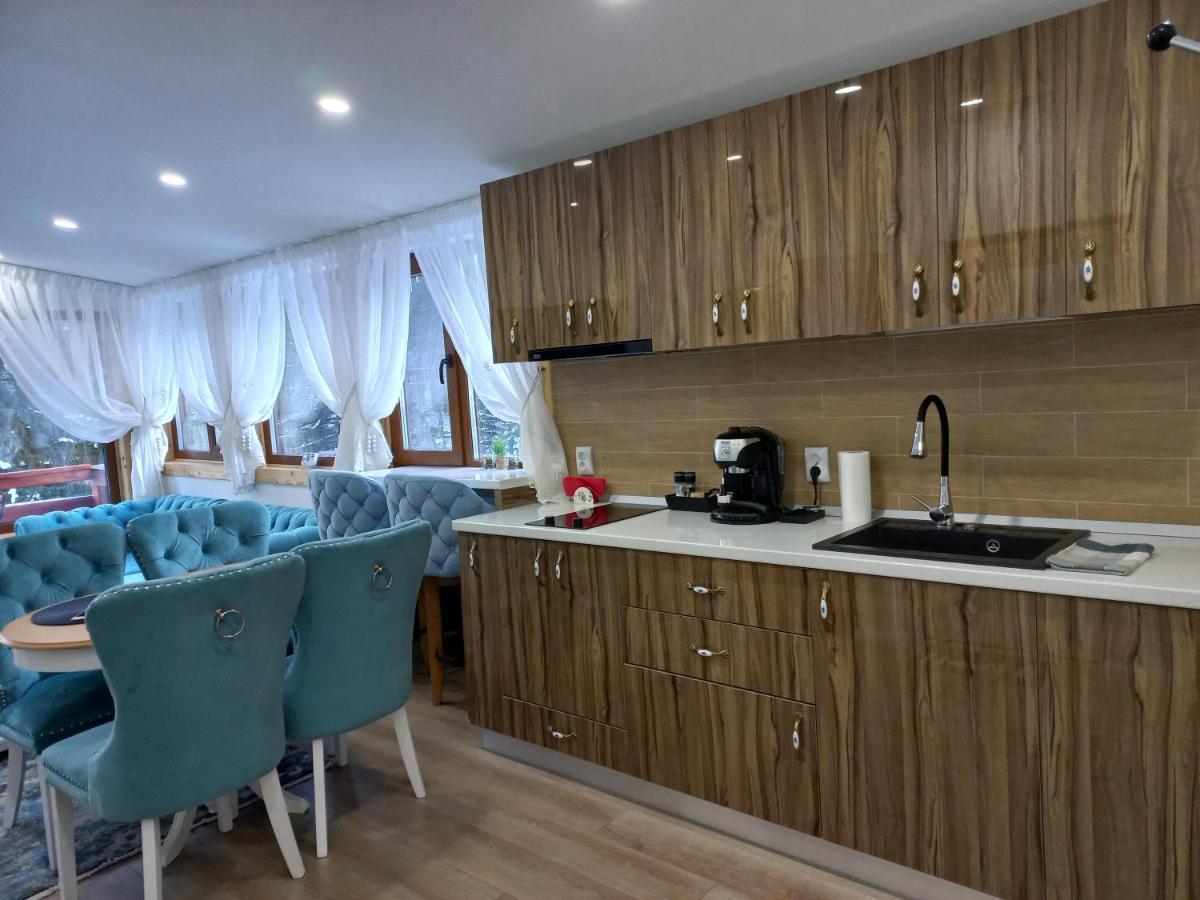 Kalinderu Luxury Ski Loft บุชเตนี ภายนอก รูปภาพ